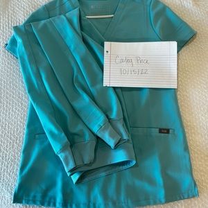 Neon blue figs scrub set